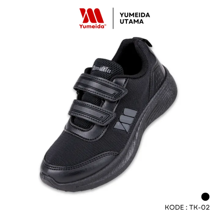 Hitam